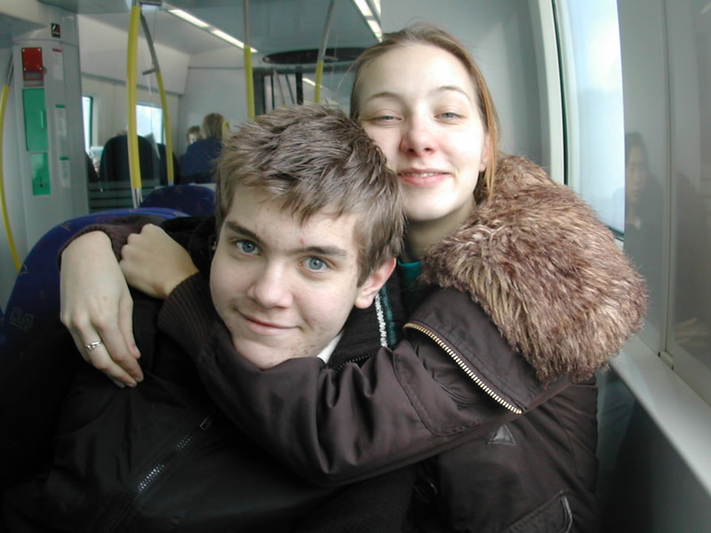 Freddan & Linda p&aring; pendelt&aring;get